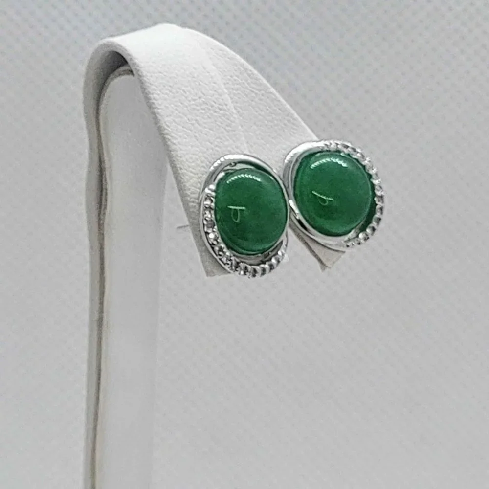 Brand New  Round Green Jade Earrings